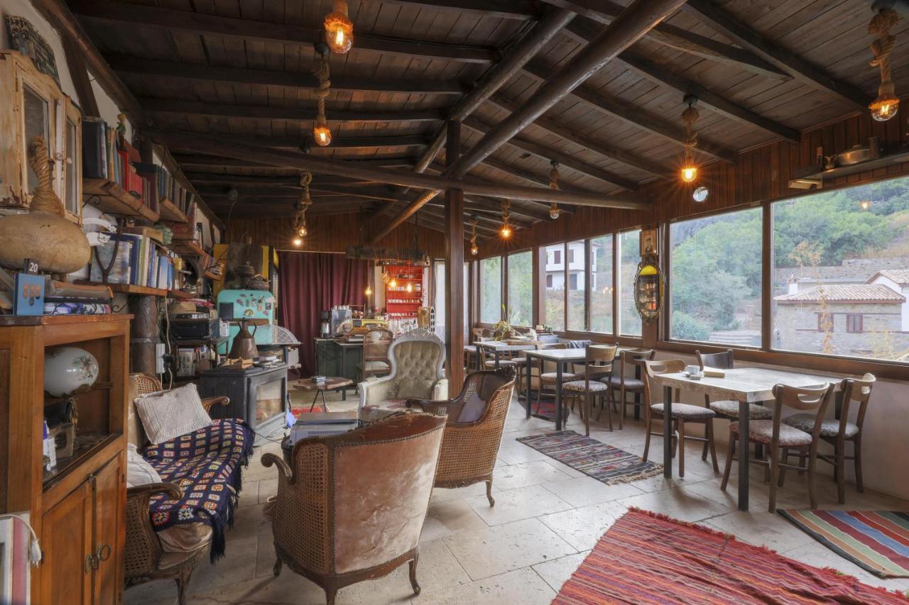 Nikbin Yamac Pansiyon Selçuk Bagian luar foto