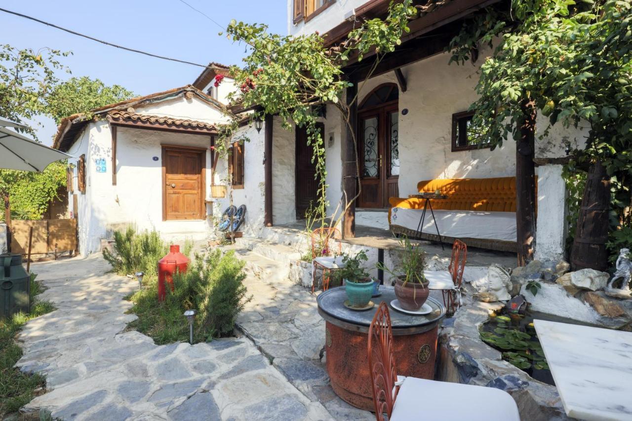 Nikbin Yamac Pansiyon Selçuk Bagian luar foto
